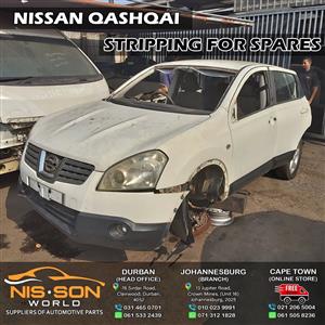NISSAN QASHQAI STRIPPING FOR SPARES