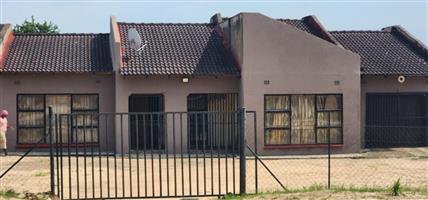 4 Bedroom  Home for sale in Shatale