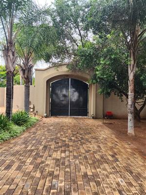 House For Sale in Broadlands Estate
