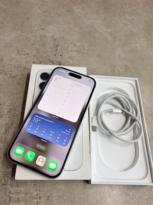 iPhone 17 white 256gb