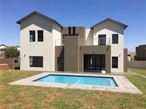 Copperleaf Golf Estate – Spacious 4‑Bedroom Family Home To Let in a Quiet Cul‑de‑Sac