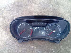Opel Corsa ecoflex turbo cluster 