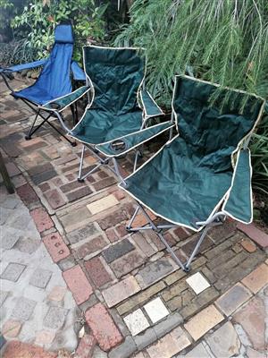 3 x Bush Baby Captains chair (one chair has damaged foot pad) 1 x Blue camping chair