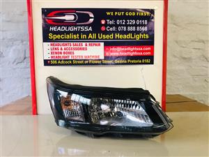 Mahindra XUV300 right side standard headlight (2019)