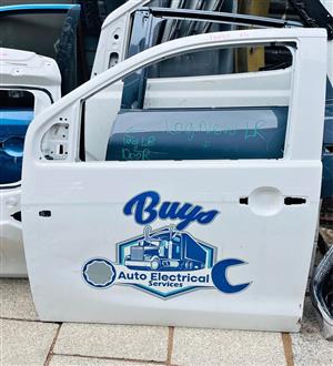 Isuzu D-Max door