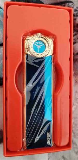 Rechargeable focus torch