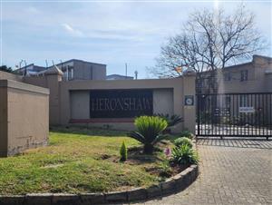 STUDIO APARTMENT FOR SALE IN BUCCLEUCH!