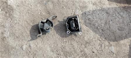Opel Corsa mounting