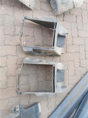 Range Rover sport /Vouge Radiator guides