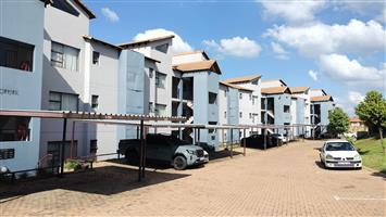 Apartment For Sale in Honeydew Grove