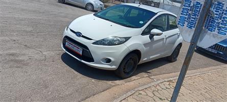 Ford Fiesta 1.4i 5 door