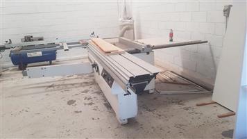 Sliding Table Panel Saw – Industrial Wood Cutting Machine – Good Condition