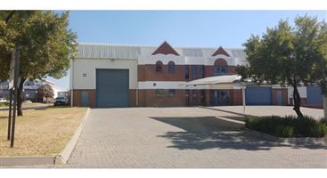 772sqm Warehouse to lease in Randjespark Midrand - with super link truck access