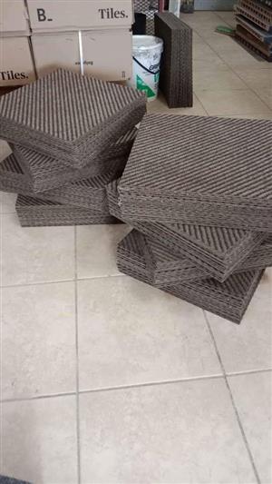 Diagonal Brown carpet