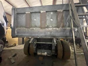 tipper bins for 10 cube