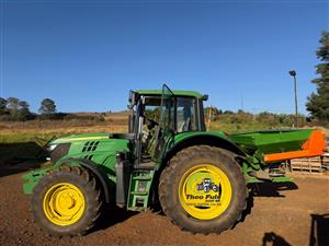 2017 John Deere 6110M