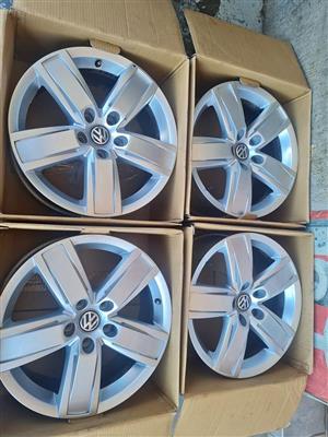 Vw Amarok original alloy mags size 18 5x112