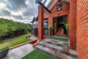 House For Sale in Herolds Bay