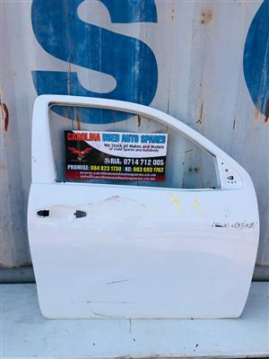 Toyota Hilux Gd6 right front door (single cab)