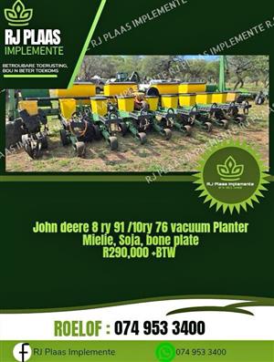 John deere 8 ry 91 vacuum planter