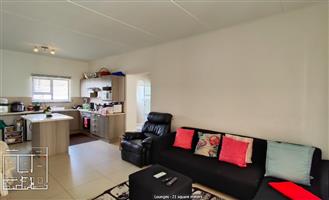 **Discover Your Dream Home: Charming 2-Bedroom Sectional Title in Comet, Boksburg**