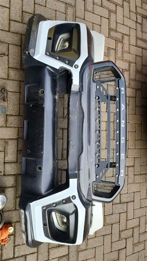 Front bumper Ford Wildtrak T7