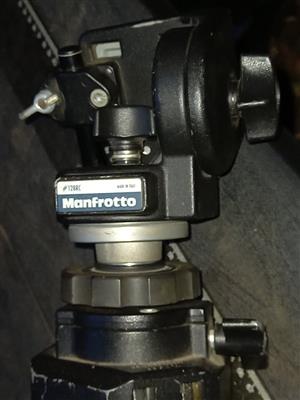 Manfrotto - 128RC Head + 055C Tripod - COMBO