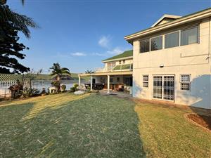 Luxury Five Bedroom Home In Umhlanga