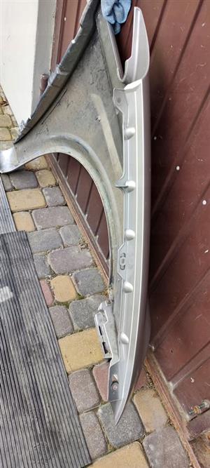 Mercedes benz W639 Fender