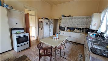 Large stand with this large family home