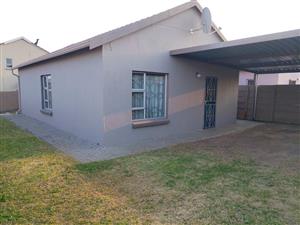 House Rental Monthly in Sharon Park