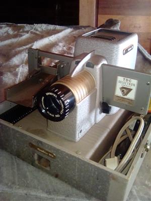 Headliner 303 slide projector from 1950's.