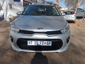  2019 Kia Rio 