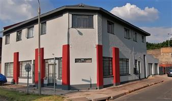 NICE 1 X BEDROOM FLAT AVAILABLE IMMEDIATE – PLANTATION BOKSBURG