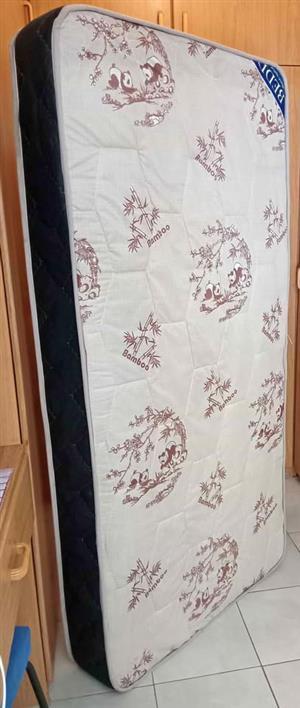 Single mattress