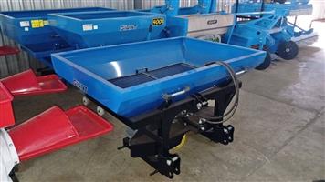 Fertilizer spreader