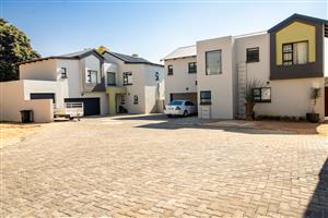 House For Sale in Magalieskruin