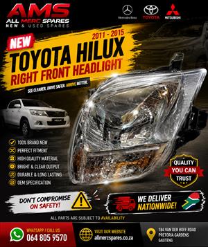 NEW Toyota Hilux 2011–2015 Right Front Headlight 