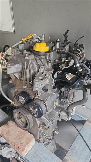 RENAULT CAPTURE 900T H4BB ENGINE FOR SALE CALL/WHATSAPP 