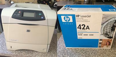 Hp Laserjet 4350n Printer with new cartridge