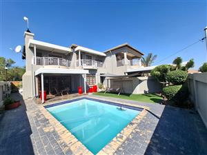 4 Bedroom House Rose Acres