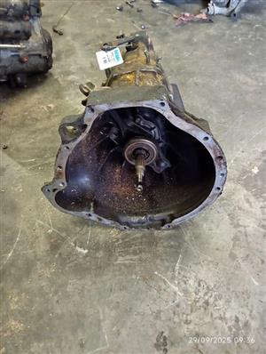 NISSAN A15 GEARBOX 