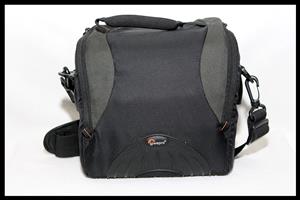 Lowepro Apex 140AW Shoulder Bag
