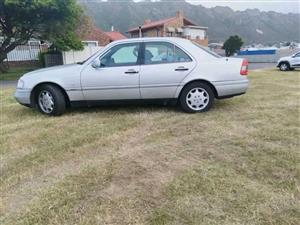 Mercedes Benz C220 Elegance 