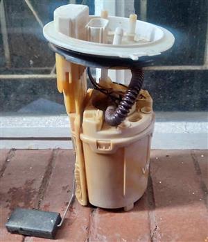 Vw Golf 5 1.9tdi Fuel Pump 