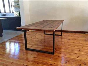 Oregon Dinning  Tables