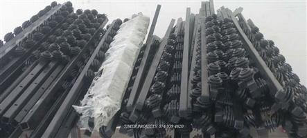 Brackets for electric fence