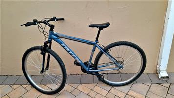 TOTEM DUKE MOUNTAIN BIKE 29INCH FOR SELL EXCELLENT CONDITION