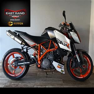 2013 KTM 990 Super Duke R (Plenty Extras)