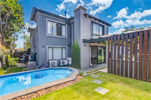 Exclusive mandate in Cedar Lakes Lifestyle Estate.